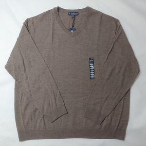Hart Schaffner Marx men 2XB Extra Fine Merino Wool V-Neck Pullover Sweater Taupe